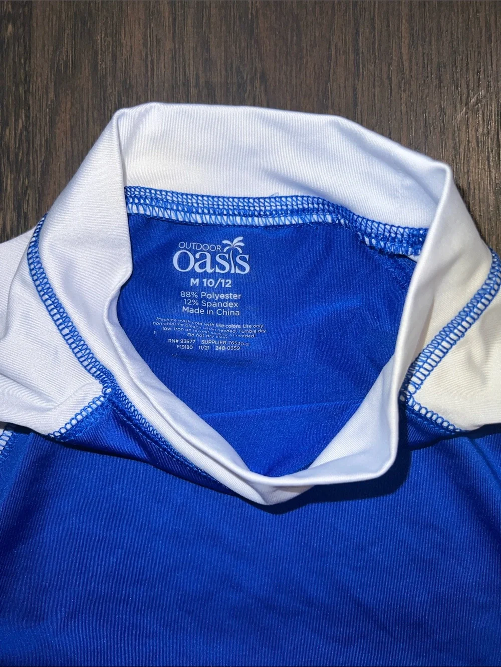 Oasis Blue & White Rashguard with Light Blue & Red Swim Shorts Size M (10-12)